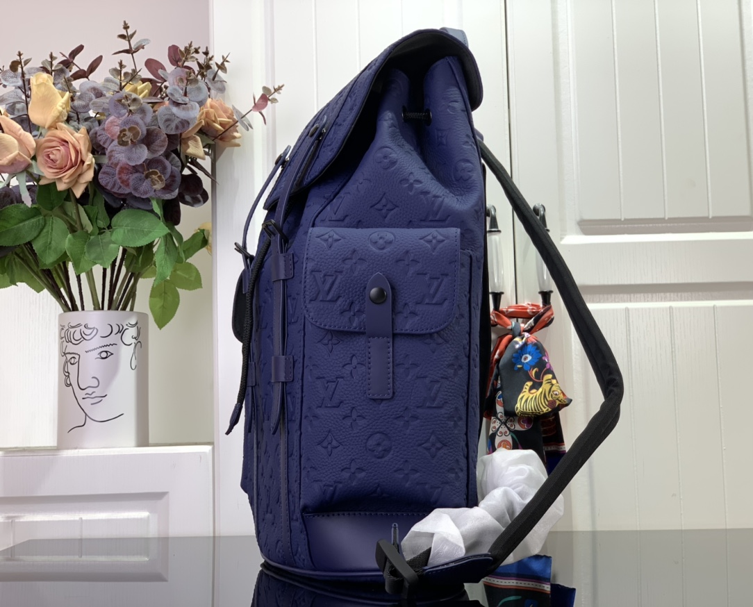 ルイヴィトン リュック 新作 Louis Vuitton クリストファー MM サファイア M11688 牛革 ブラック金具 - 画像 (9)