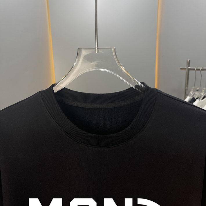 最高級モンクレールスーパーコピー モンクレールスウェットシャツコピー MONCLER 服 スウェットシャツ 2024秋冬新作 ブラック J20918G0002689A8F999 コットン 100% - 画像 (6)