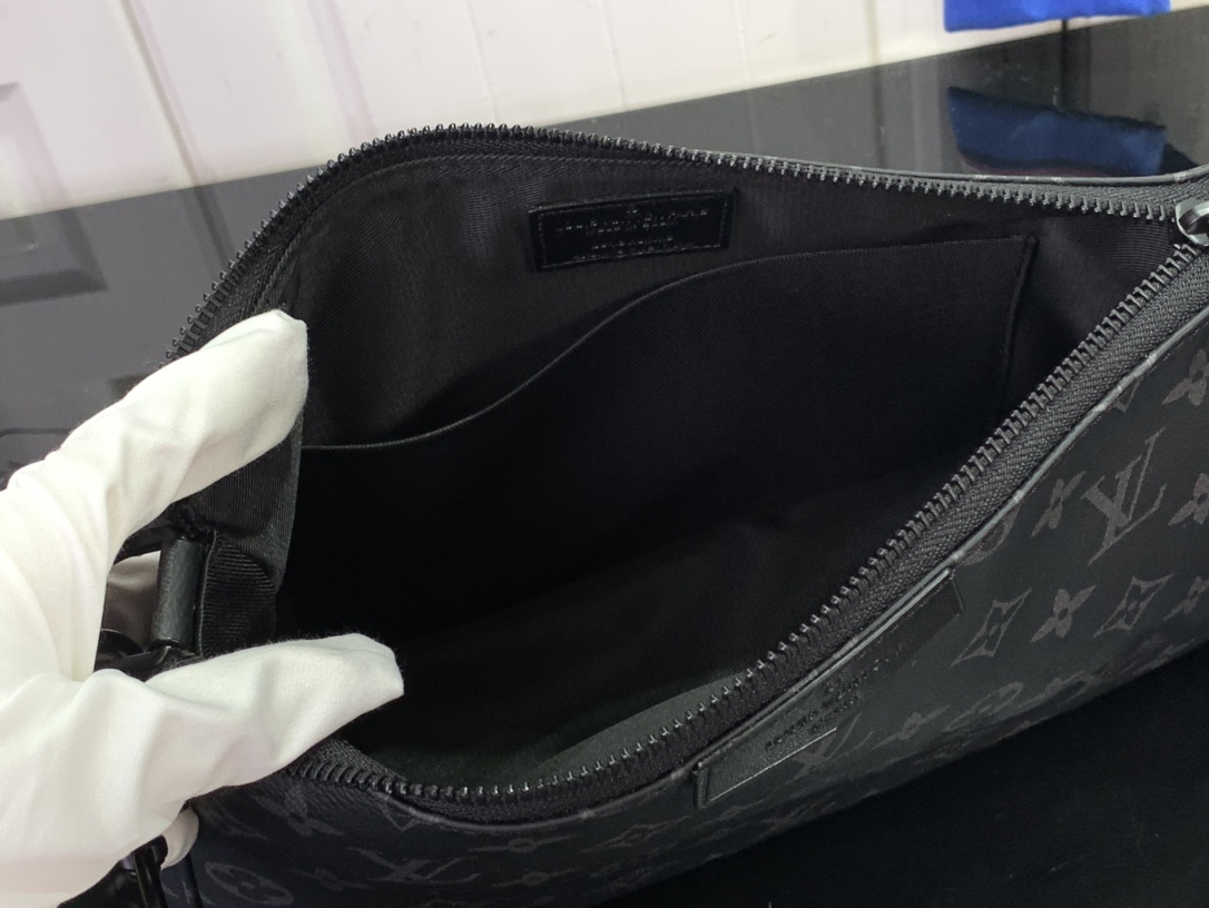 ルイヴィトン ショルダーバッグ 新作 ボストンバッグ Louis Vuitton ポシェット・アクセソワール XL ブラック M11741 モノグラム・エクリプス キャンバス ブラック金具 - 画像 (3)