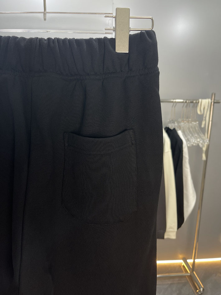 最高級モンクレールスーパーコピー モンクレールスラックスコピー MONCLER 服 パンツ 2024秋冬新作 ブラック J10918H00005899V4999 コットン 100% - 画像 (8)