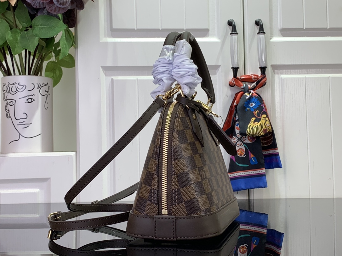 ルイヴィトン ハンドバッグ 新作 Louis Vuitton アルマ BB ブラウン N40606 ダミエ・エベヌ キャンバス ゴールド金具 - 画像 (9)