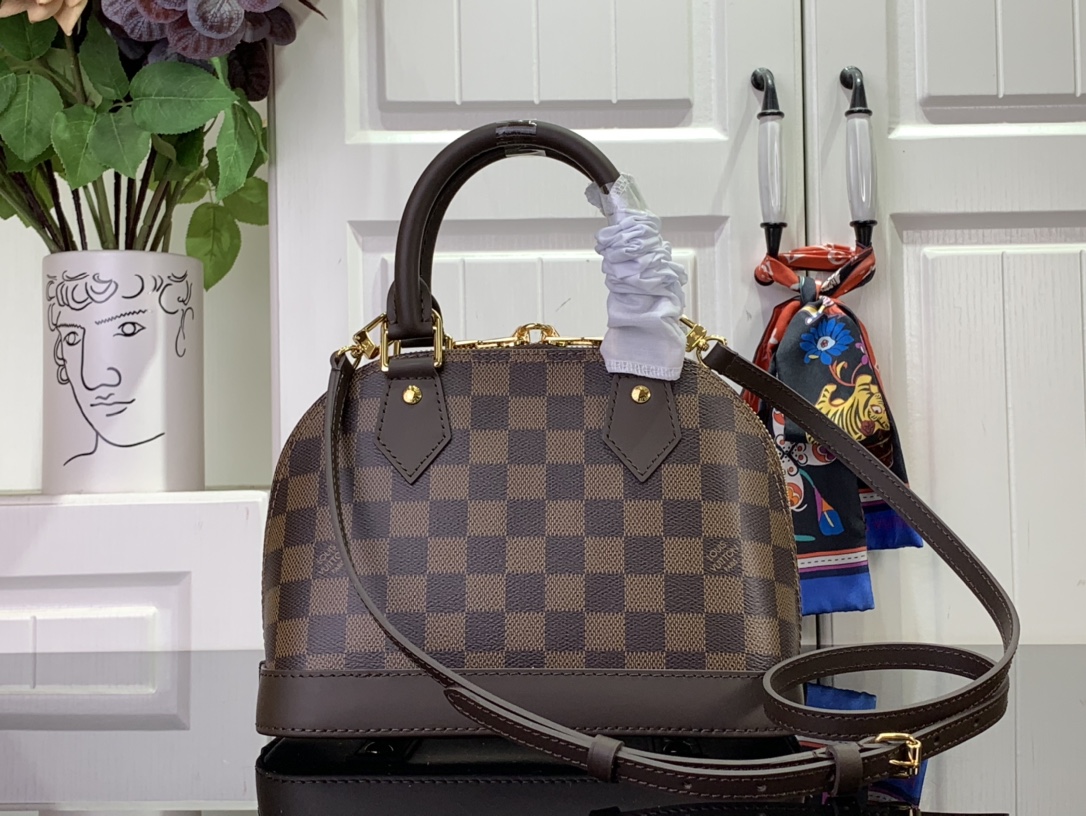 ルイヴィトン ハンドバッグ 新作 Louis Vuitton アルマ BB ブラウン N40606 ダミエ・エベヌ キャンバス ゴールド金具 - 画像 (8)