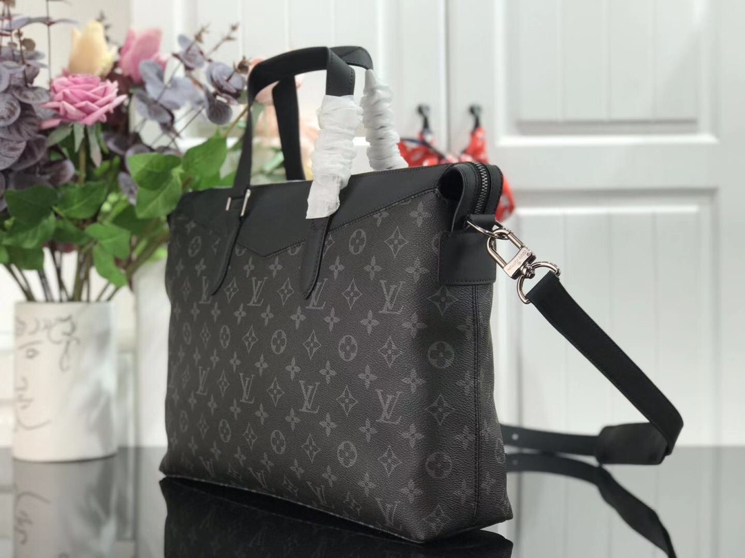 ルイヴィトン ビジネスバッグ メンズ Louis Vuitton ブリーフケース・エクスプローラー ブラック M40566 モノグラム・エクリプス キャンバス シルバー金具 - 画像 (8)