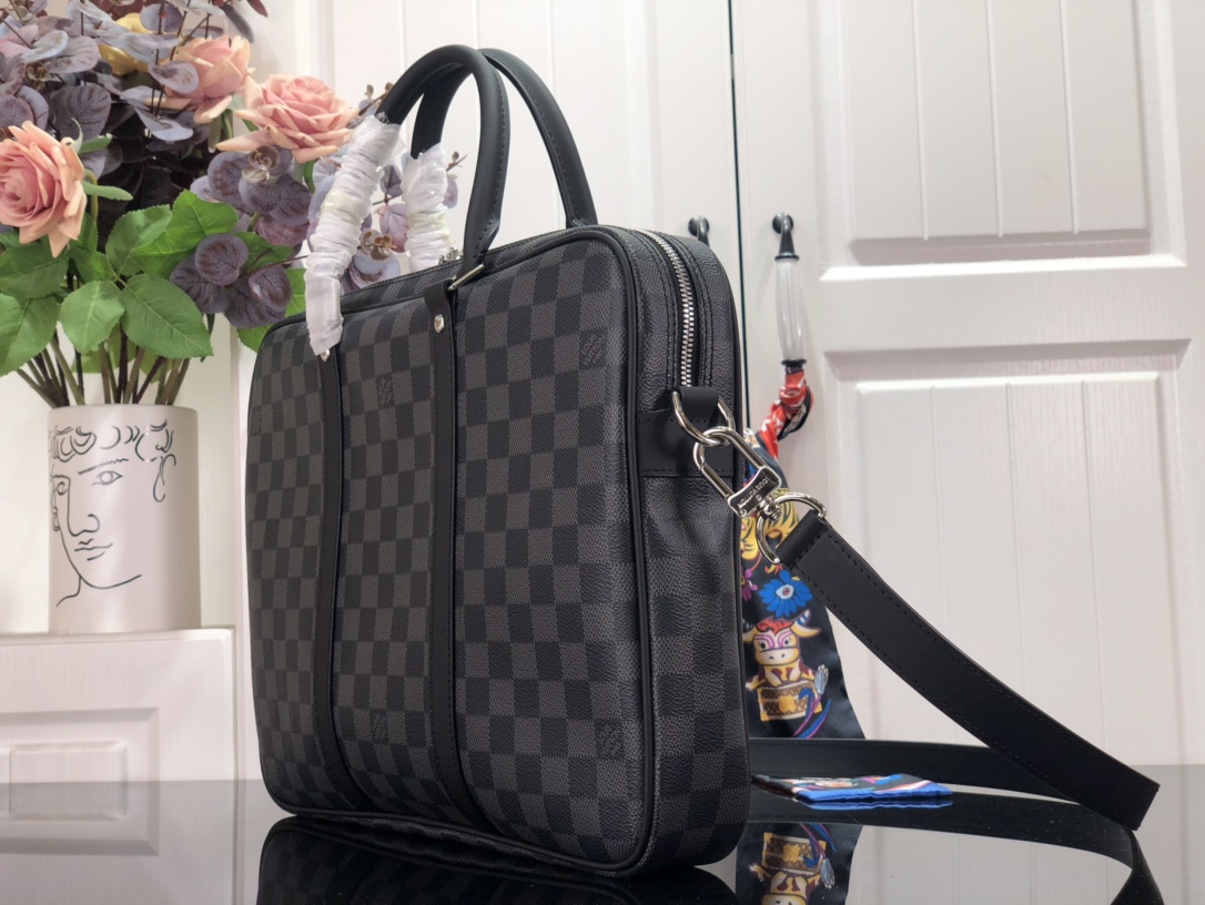 ルイヴィトン ビジネスバッグ メンズ Louis Vuitton ダミエ グラフィット PDV PM ブラック N41478 PVCコーティングキャンバス シルバー金具 - 画像 (9)