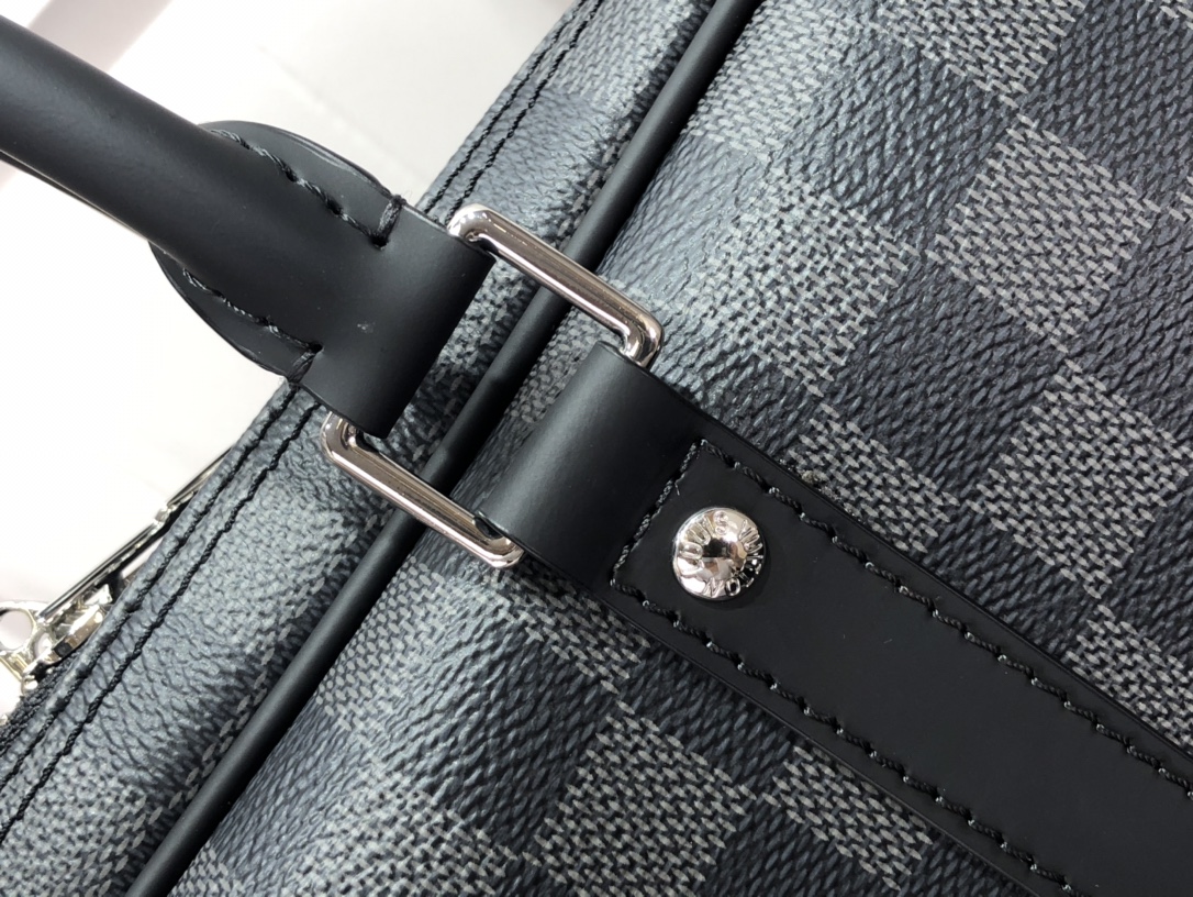 ルイヴィトン ビジネスバッグ メンズ Louis Vuitton ダミエ グラフィット PDV PM ブラック N41478 PVCコーティングキャンバス シルバー金具 - 画像 (4)