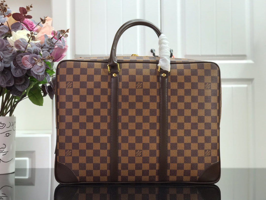 ルイヴィトン ビジネスバッグ メンズ Louis Vuitton ポルト ドキュマン・ヴォワヤージュ エベヌ N41124 ダミエ・エベヌ キャンバス ゴールド金具 - 画像 (8)