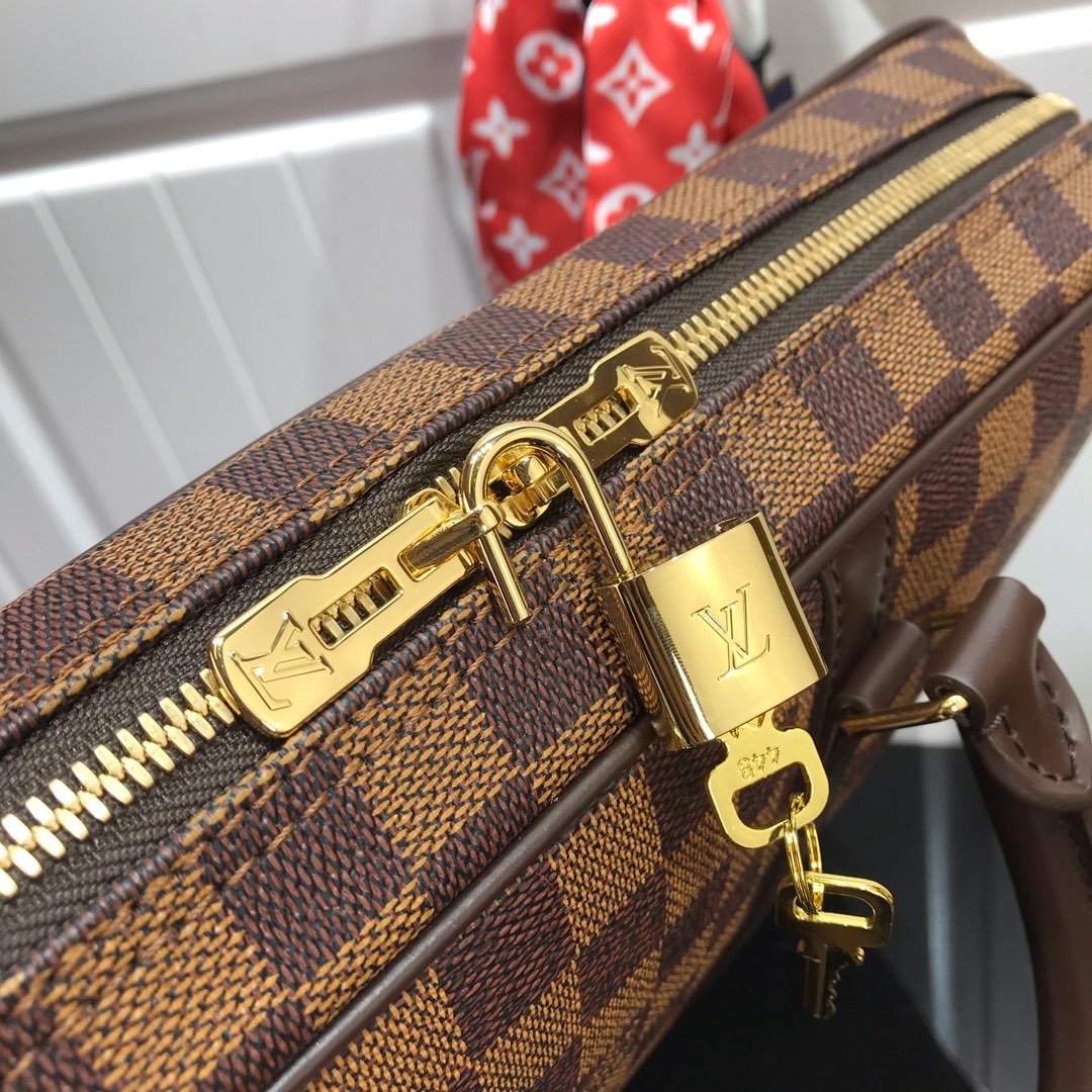 ルイヴィトン ビジネスバッグ メンズ Louis Vuitton ポルト ドキュマン・ヴォワヤージュ エベヌ N41124 ダミエ・エベヌ キャンバス ゴールド金具 - 画像 (6)
