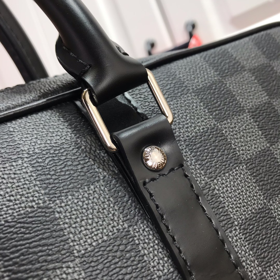 ルイヴィトン ビジネスバッグ メンズ Louis Vuitton ポルト ドキュマン・ヴォワヤージュ ブラック N41125 ダミエ・グラフィット キャンバス シルバー金具 - 画像 (7)