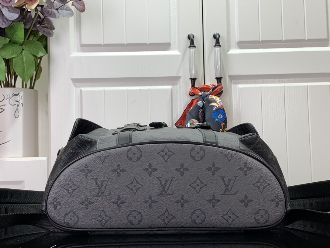 ルイヴィトン リュック 新作 Louis Vuitton クリストファー PM ブラック M46331 モノグラム・エクリプス シルバー金具 - 画像 (7)
