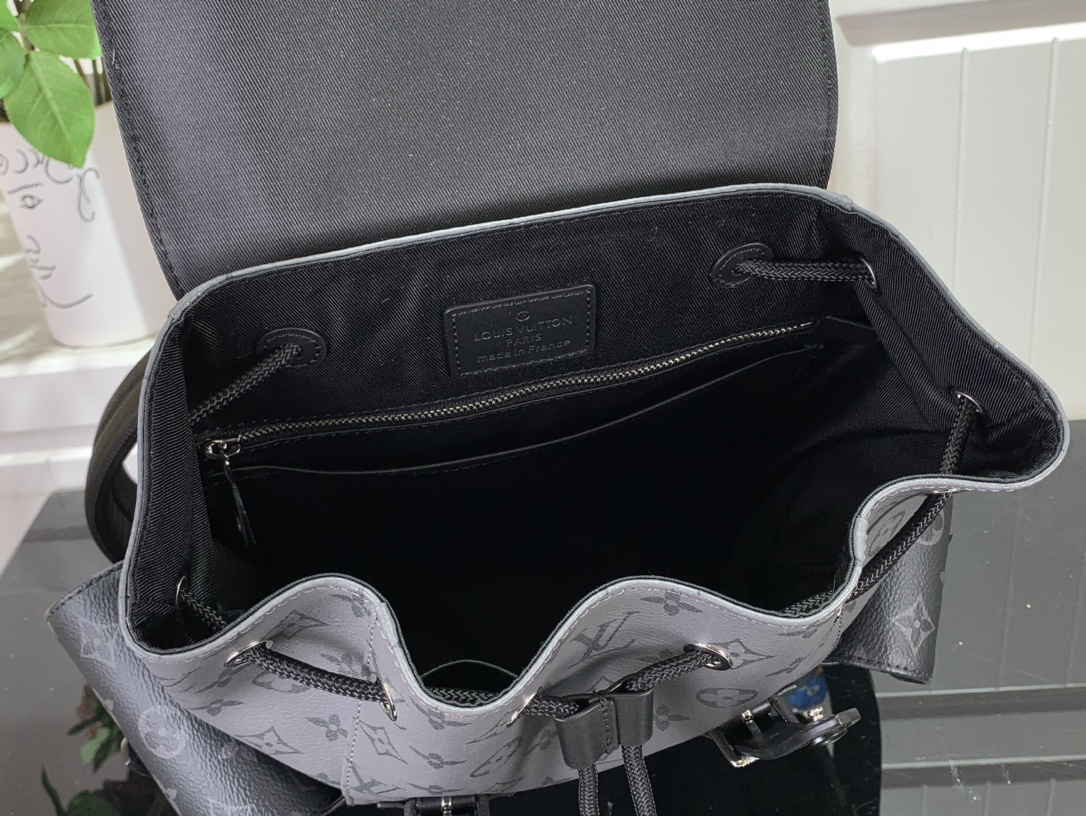 ルイヴィトン リュック 新作 Louis Vuitton クリストファー PM ブラック M46331 モノグラム・エクリプス シルバー金具 - 画像 (2)