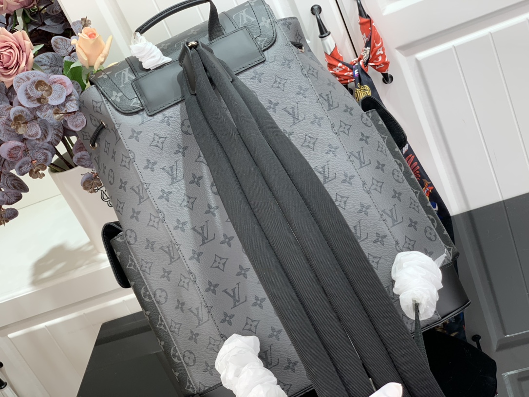 ルイヴィトン リュック 新作 Louis Vuitton クリストファー MM ブラック M45419 モノグラム・エクリプス キャンバス シルバー金具 - 画像 (8)