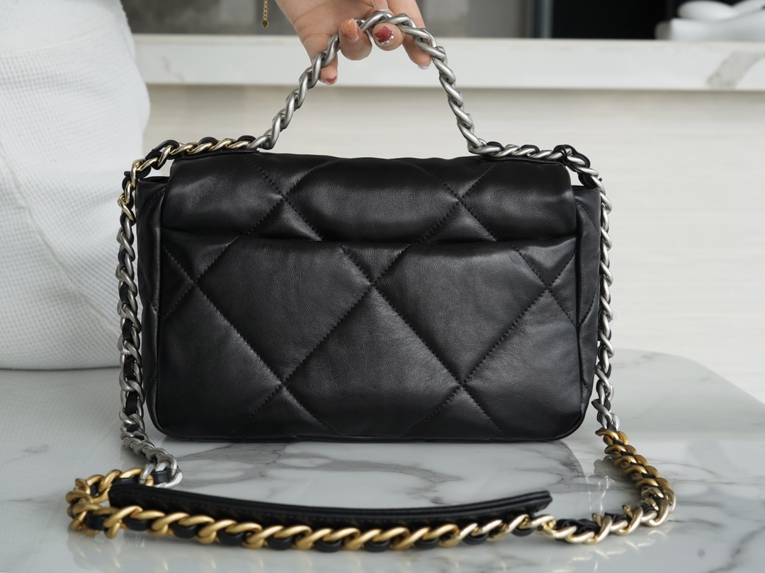 最高級シャネルスーパーコピー シャネルバッグコピー CHANEL 19 ハンドバッグ ブラック AS1160 B04852 94305 ラムスキン シルバー金具 - 画像 (8)