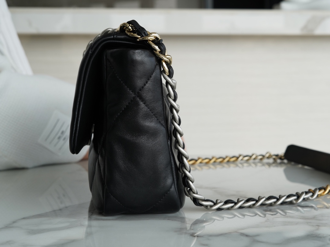 最高級シャネルスーパーコピー シャネルバッグコピー CHANEL 19 ハンドバッグ ブラック AS1160 B04852 94305 ラムスキン シルバー金具 - 画像 (7)