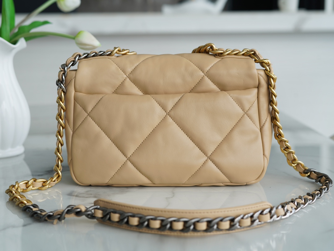 最高級シャネルスーパーコピー シャネルバッグコピー CHANEL 19 ハンドバッグ ベージュ AS1160 B04852 NW781 ラムスキン ゴールド金具 - 画像 (8)