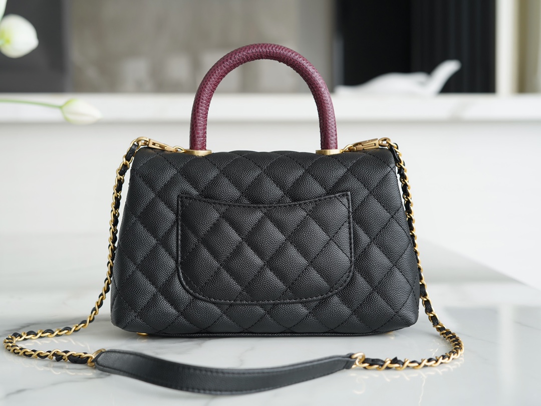 最高級シャネルスーパーコピー シャネルバッグコピー CHANEL トップハンドル フラップ バッグ ブラック/ボルドー A92990 B05061 94305 カーフスキン ゴールド金具 - 画像 (8)