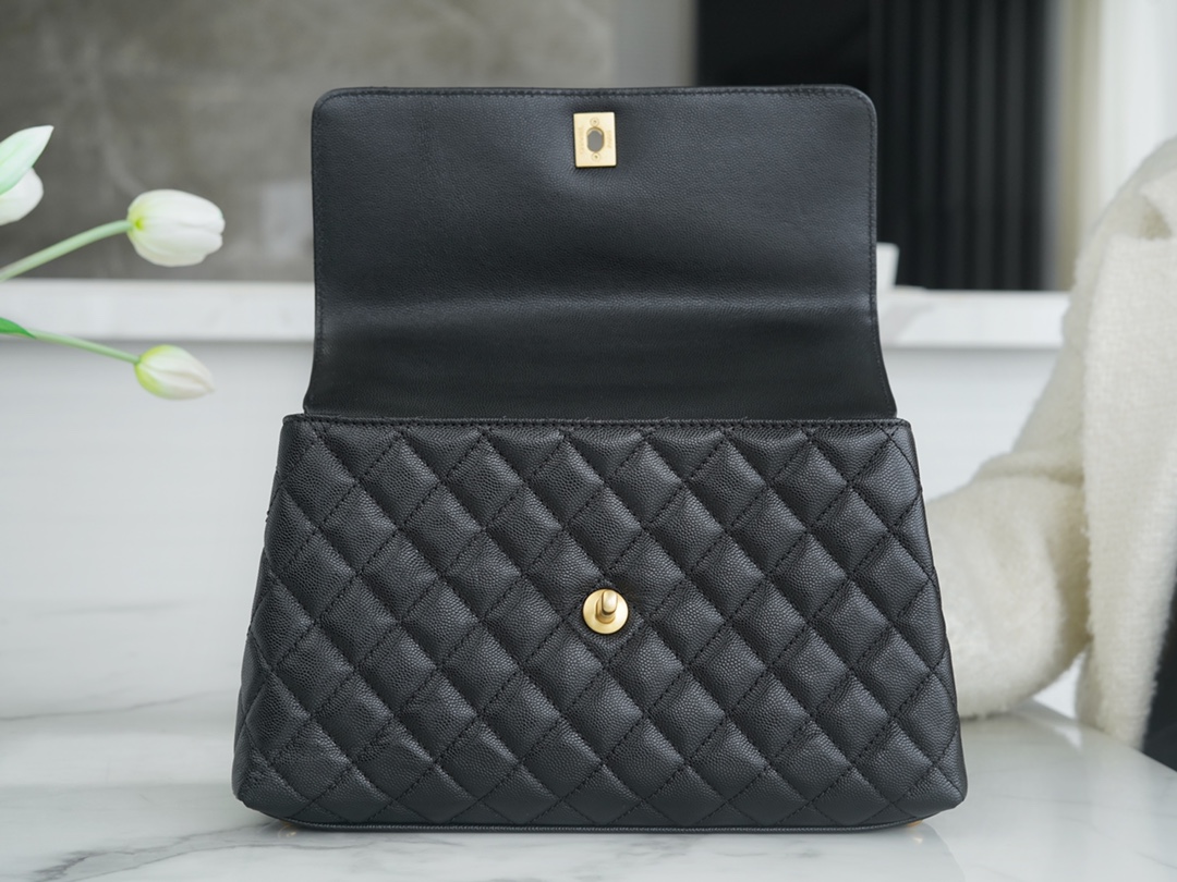 最高級シャネルスーパーコピー シャネルバッグコピー CHANEL ラージ トップハンドル フラップ バッグ ブラック A92991 B05061 94305 カーフスキン ゴールド金具 - 画像 (6)