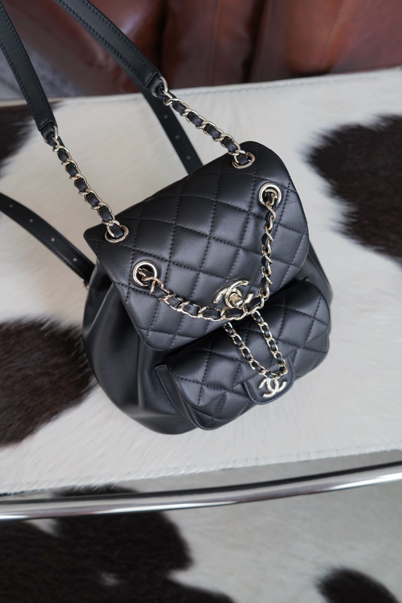 最高級シャネルスーパーコピー シャネルバッグコピー CHANEL リュック マトラッセ ココマーク バックパック ブラック AS2908 B09750 94305 ラムスキン シルバー金具 - 画像 (5)