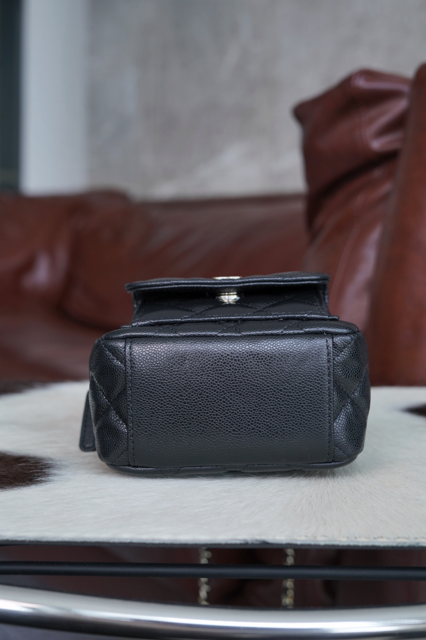 最高級シャネルスーパーコピー シャネルバッグコピー CHANEL ミニバックパック リュック ブラック AP3753 B10583 C3906 キャビアスキン シルバー金具 - 画像 (6)