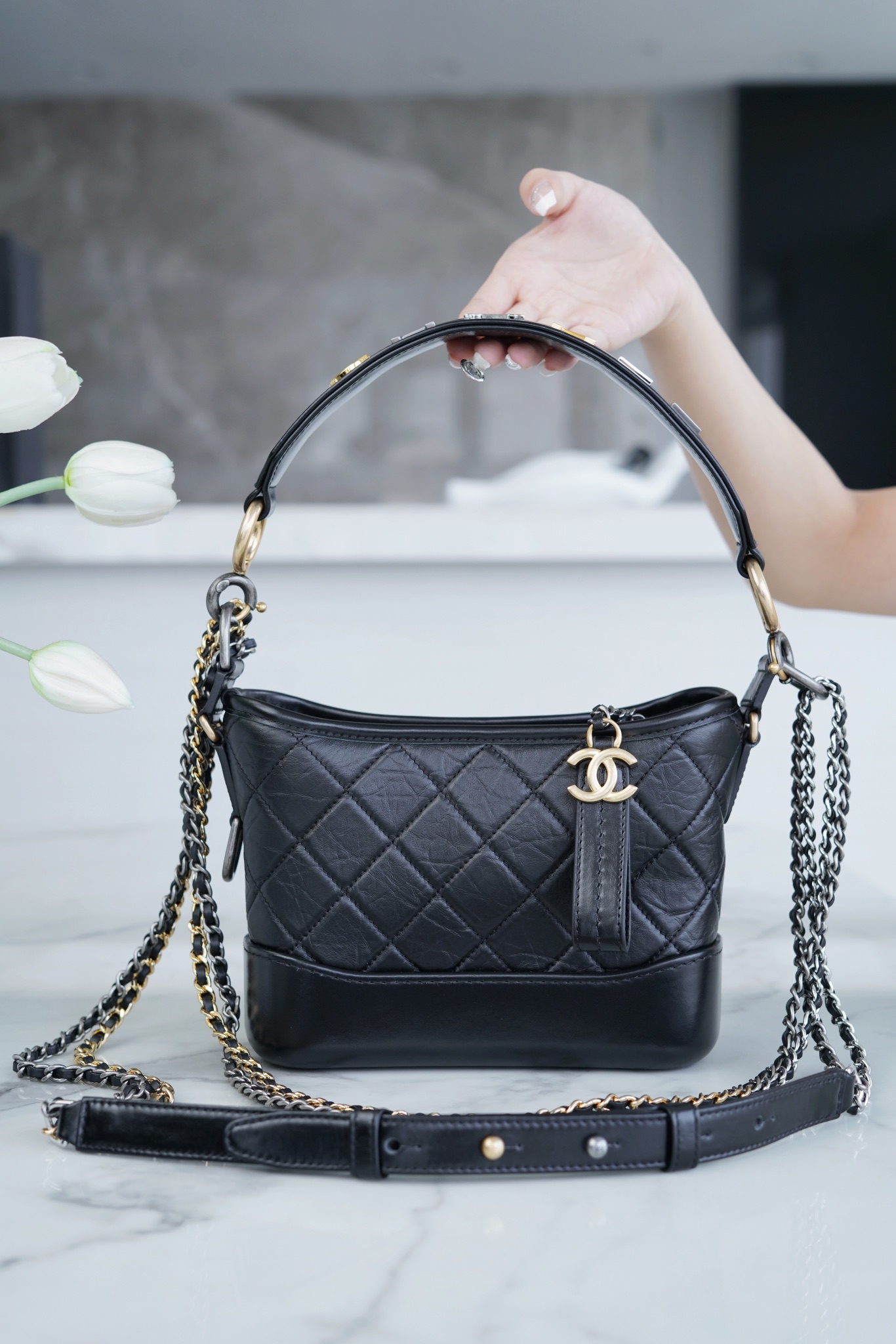 最高級シャネルスーパーコピー シャネルバッグコピー CHANEL ガブリエルドゥ スモール ホーボーバッグ ブラック A91810 B01935 94305 カーフスキン ゴールド金具 - 画像 (9)