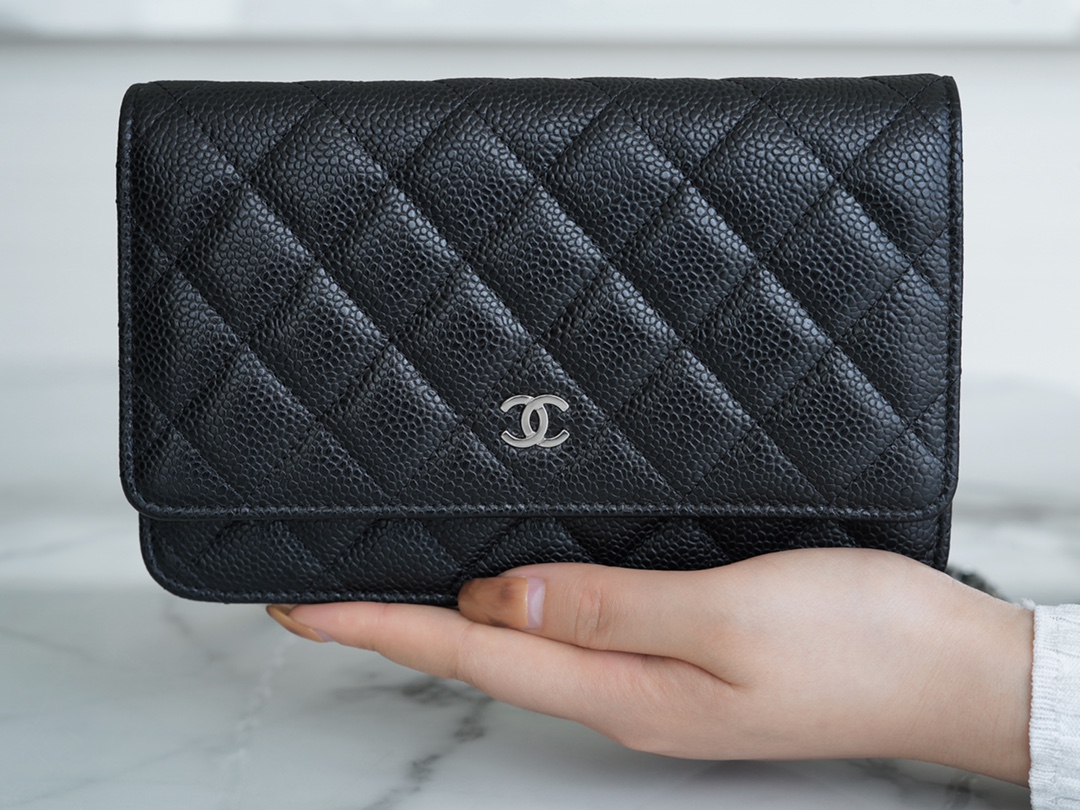 最高級シャネルスーパーコピー シャネルバッグコピー CHANEL WOC マトラッセ チェーンウォレット ブラック A33814 Y01480 C3906 キャビアスキン シルバー金具 - 画像 (9)