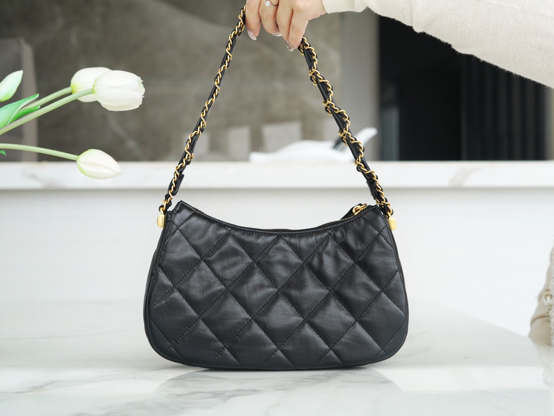 最高級シャネルスーパーコピー シャネルバッグコピー CHANEL チェーンショルダーホーボーバッグ ブラック AS4612 B14306 94305 ラムスキン ゴールド金具 - 画像 (6)