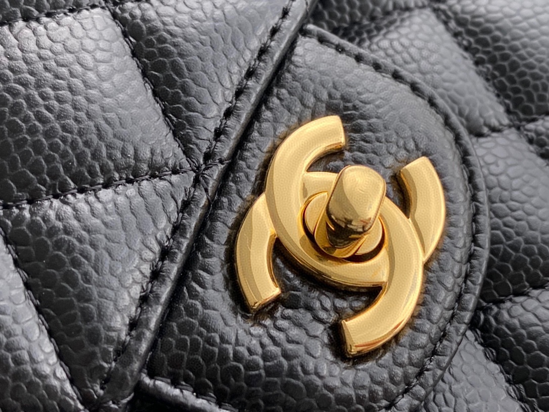最高級シャネルスーパーコピー シャネルバッグコピー CHANEL 11.12 クラシック ハンドバッグ ブラック A01112 Y01295 94305 キャビアスキン ゴールド金具 - 画像 (2)