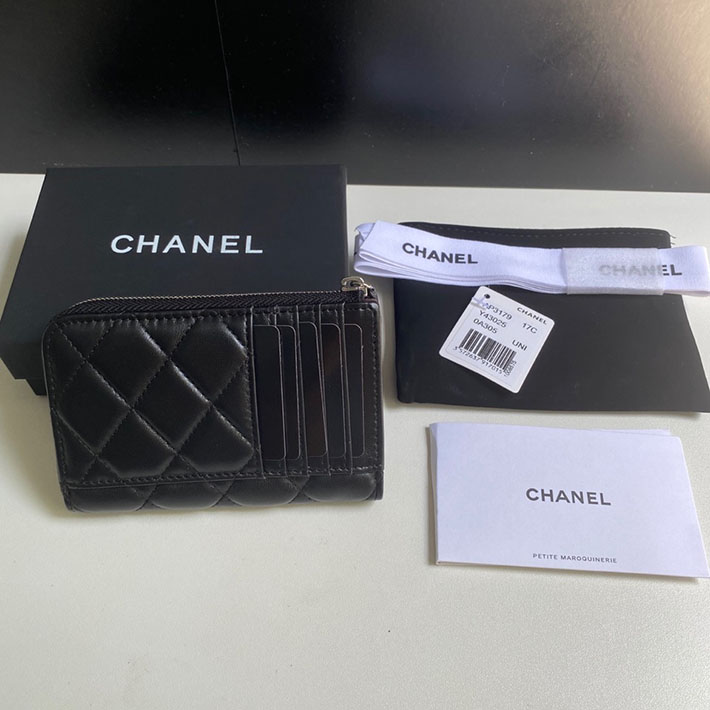 最高級シャネルスーパーコピー シャネルカードケースコピー クラシック ジップ カードケース ブラック AP3179 B10583 94305 ラムスキン シルバー金具 - 画像 (9)
