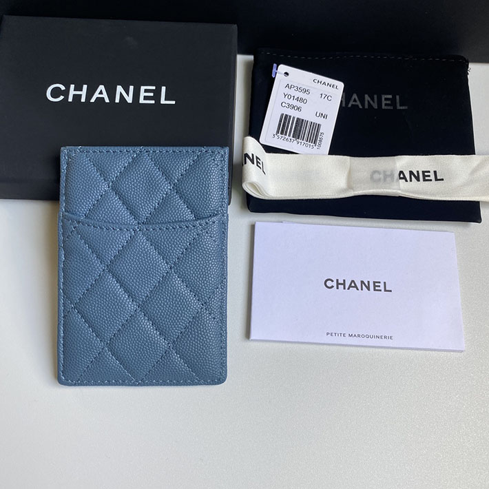 最高級シャネルスーパーコピー シャネルカードケースコピー クラシックカード ホルダー ブルー AP3595 B10583 N0195 キャビアスキン ゴールド金具 - 画像 (9)