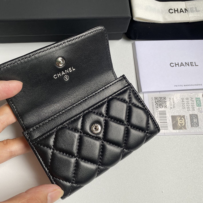 最高級シャネルスーパーコピー シャネルカードケースコピー コインケース マトラッセ ココマーク ブラック AP4093 B16988 94305 ラムスキン シルバー金具 - 画像 (4)