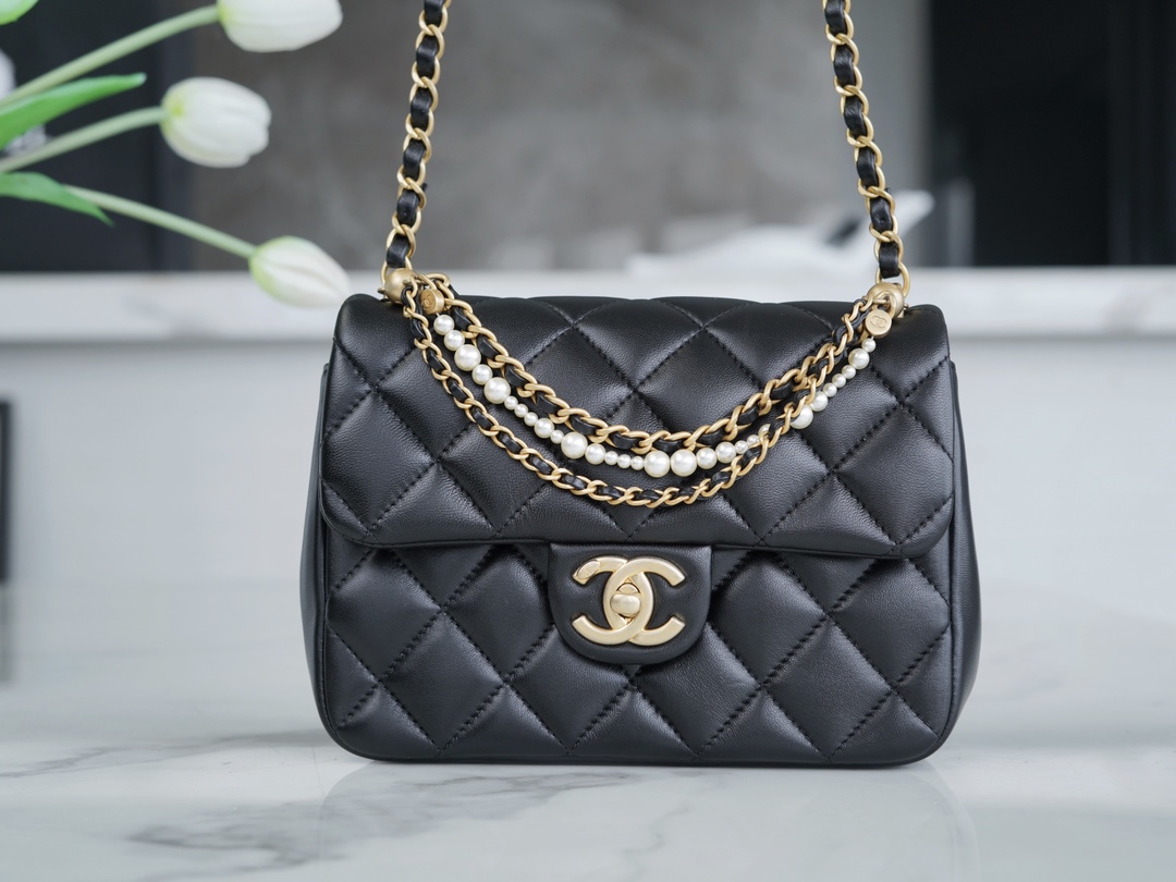 最高級シャネルスーパーコピー シャネルバッグコピー CHANEL フラップ バッグ ブラック AS4386 B15773 94305 ラムスキン ゴールド金具 - 画像 (8)