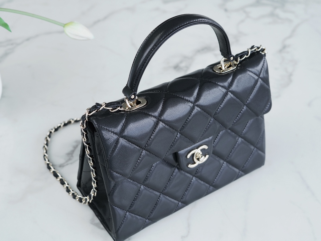 最高級シャネルスーパーコピー シャネルバッグコピー CHANEL マトラッセ トップハンドル フラップ バッグ ブラック AS4712 B15583 94305 キャビアスキン シルバー金具 - 画像 (7)