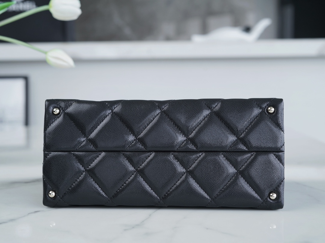 最高級シャネルスーパーコピー シャネルバッグコピー CHANEL マトラッセ トップハンドル フラップ バッグ ブラック AS4712 B15583 94305 キャビアスキン シルバー金具 - 画像 (2)