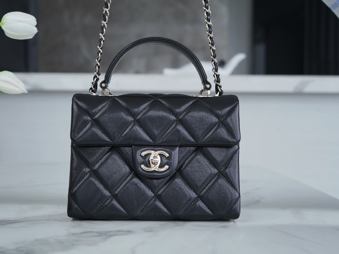 最高級シャネルスーパーコピー シャネルバッグコピー CHANEL マトラッセ トップハンドル ミニ フラップ バッグ ブラック AS4711 B15583 94305 キャビアスキン シルバー金具 - 画像 (9)