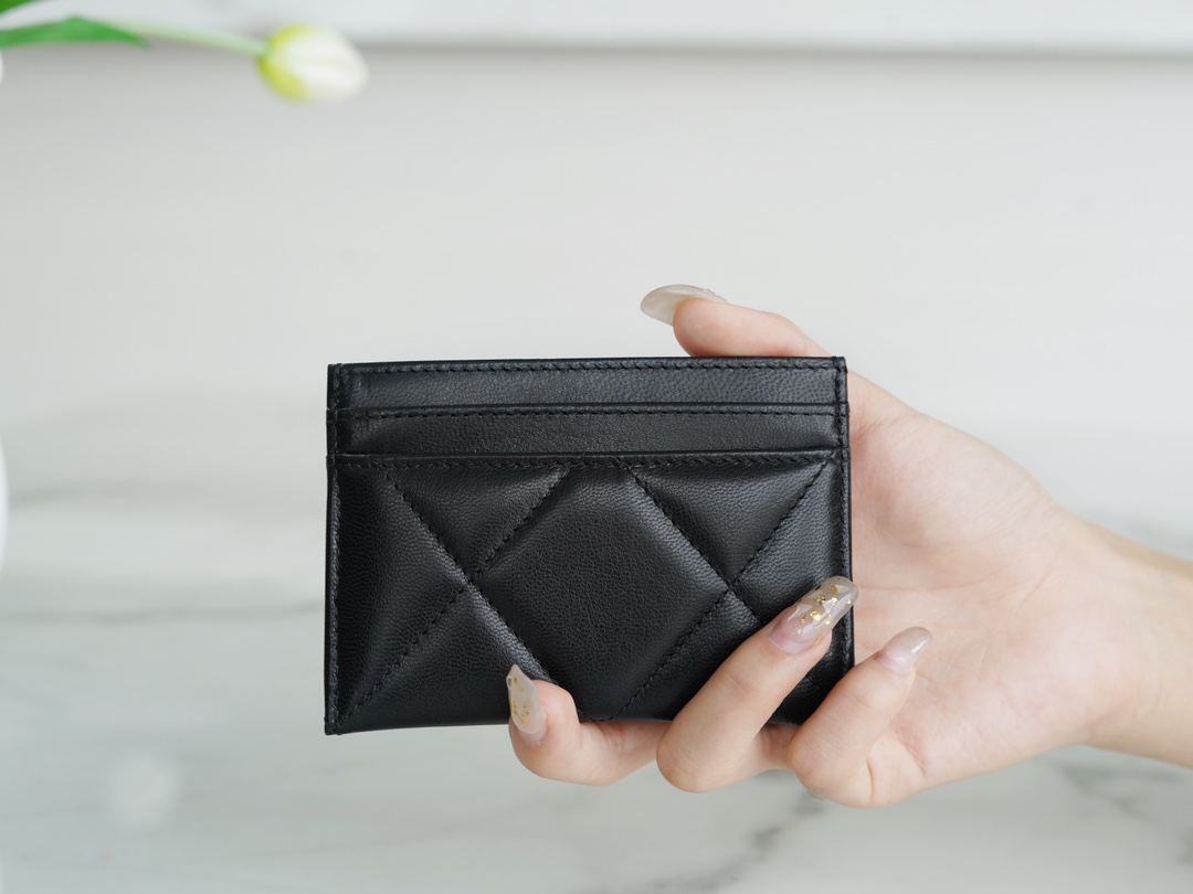 最高級シャネルスーパーコピー シャネルカードケースコピー CHANEL 19 カードケース 名刺入れ ブラック AP1167 B04852 94305 ラムスキン ゴールド金具 - 画像 (8)