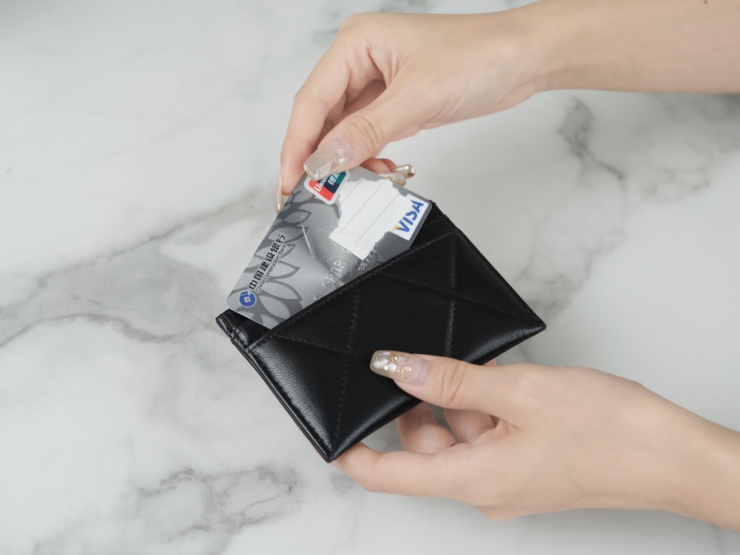 最高級シャネルスーパーコピー シャネルカードケースコピー CHANEL 19 カードケース 名刺入れ ブラック AP1167 B04852 94305 ラムスキン ゴールド金具 - 画像 (2)