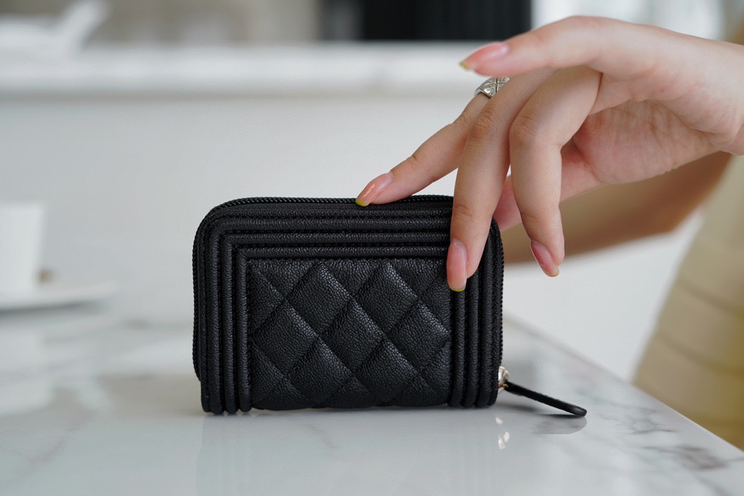 最高級シャネルスーパーコピー シャネルカードケースコピー コインケース BOY CHANEL ボーイシャネル ブラック A80602 B01490 94305 キャビアスキン ゴールド金具 - 画像 (7)