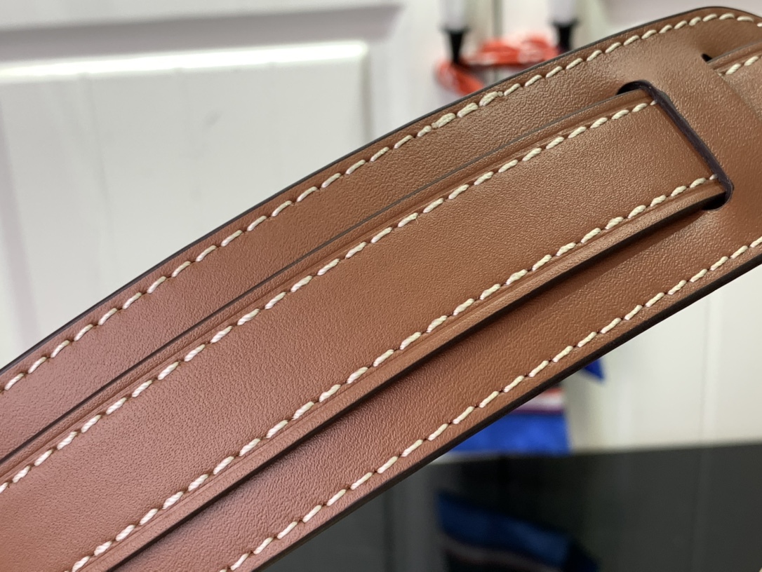 ルイヴィトン ショルダーバッグ 新作 クロワッサン ナチュラル / タン M24811 ナチュラルラフィア 100% ゴールド金具 - 画像 (5)