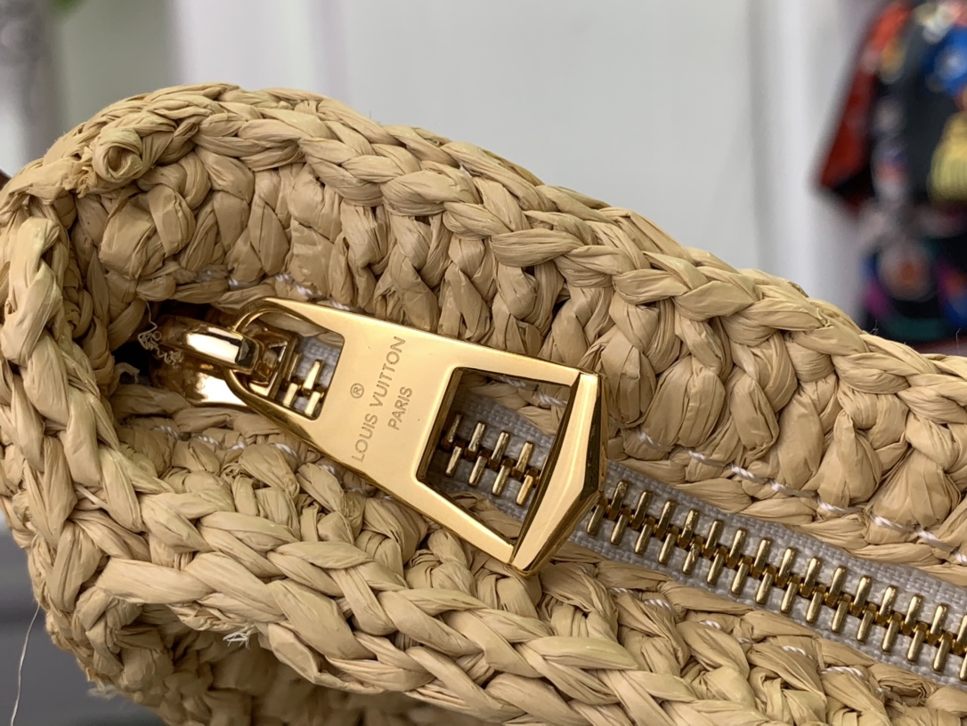 ルイヴィトン ショルダーバッグ 新作 クロワッサン ナチュラル / タン M24811 ナチュラルラフィア 100% ゴールド金具 - 画像 (4)