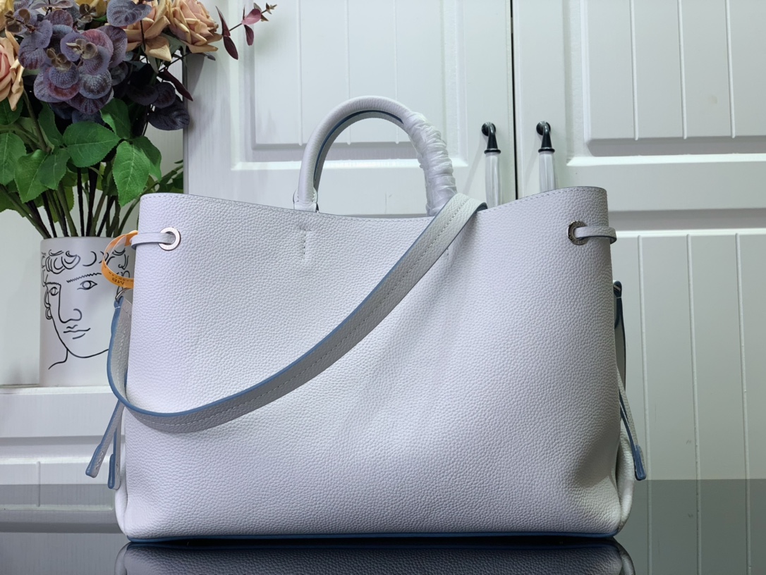 ルイヴィトン トートバッグ 新作 ベラ・トート Bella Tote ホワイト / ブルー M11733 牛革 シルバー金具 - 画像 (8)