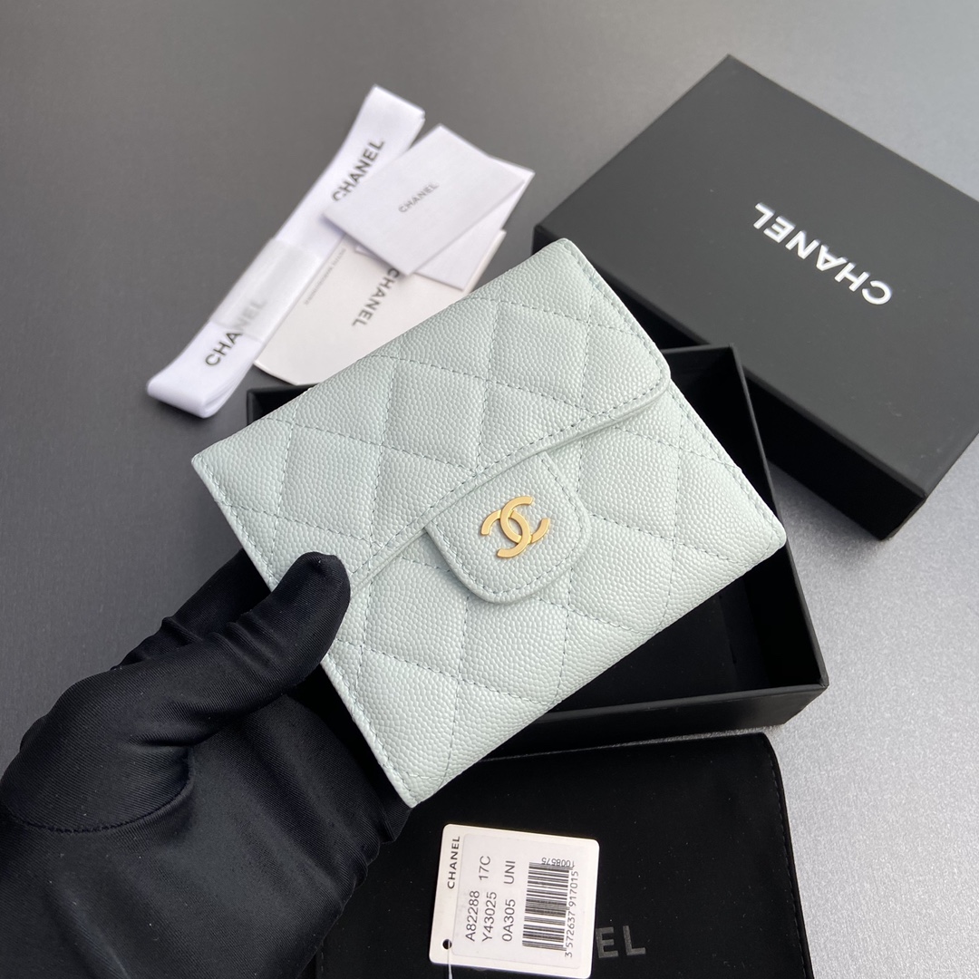 最高級シャネルスーパーコピー シャネル財布コピー 三つ折り財布 マトラッセ ココマーク ライトブルー A82288 Y01295 N0195 キャビアスキン ゴールド金具 - 画像 (7)