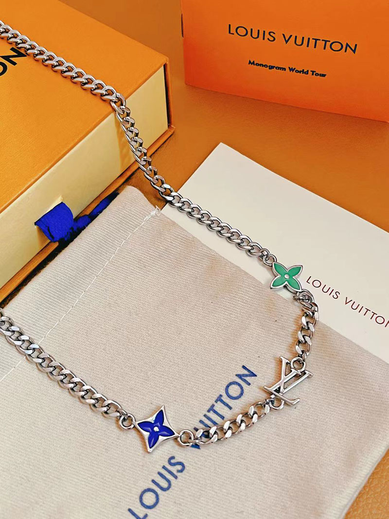 最高級ルイヴィトンスーパーコピー ルイヴィトンネックレスコピー Monogram Row Necklace M01949 シルバー - 画像 (8)