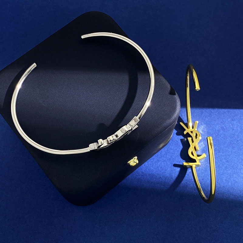 最高級サンローランスーパーコピー サンローランブレスレットコピー カサンドラ バングル(18K イエローゴールド) 770088Y80158030 - 画像 (4)