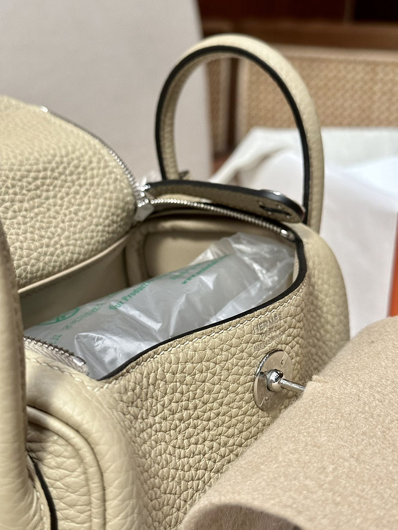 最高級エルメススーパーコピー リンディミニコピー ミニリンディ トレンチ トリヨンクレマンス シルバー金具 - 画像 (7)