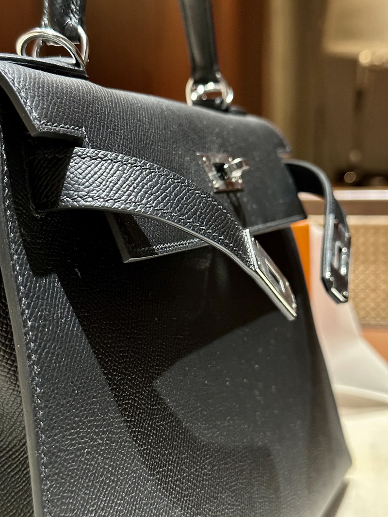 最高級エルメススーパーコピー ケリー25コピー ケリー25 外縫い 黒 ブラック エプソン シルバー金具 - 画像 (9)
