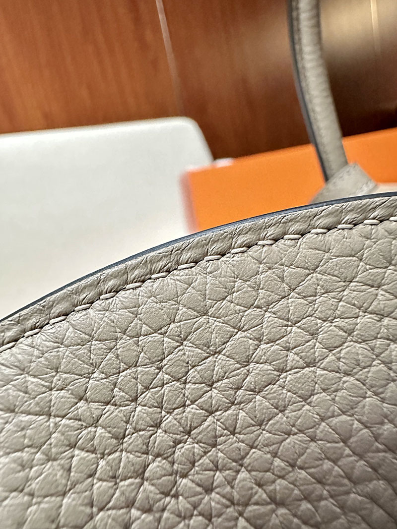 最高級エルメススーパーコピー リンディ26コピー リンディ26 トゥルティールグレー トリヨンクレマンス シルバー金具 - 画像 (2)