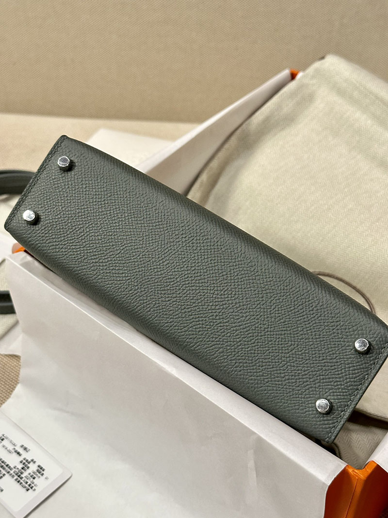 最高級エルメススーパーコピー ケリーミニコピー ケリーミニ ドゥ ケリー20 外縫い ヴェールアマンド ヴォーエプソン シルバー金具 - 画像 (4)