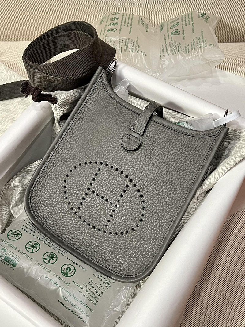 最高級エルメススーパーコピー エヴリンTPMコピー エヴリン 16 TPM エタン トリヨンクレマンス シルバー金具 - 画像 (7)