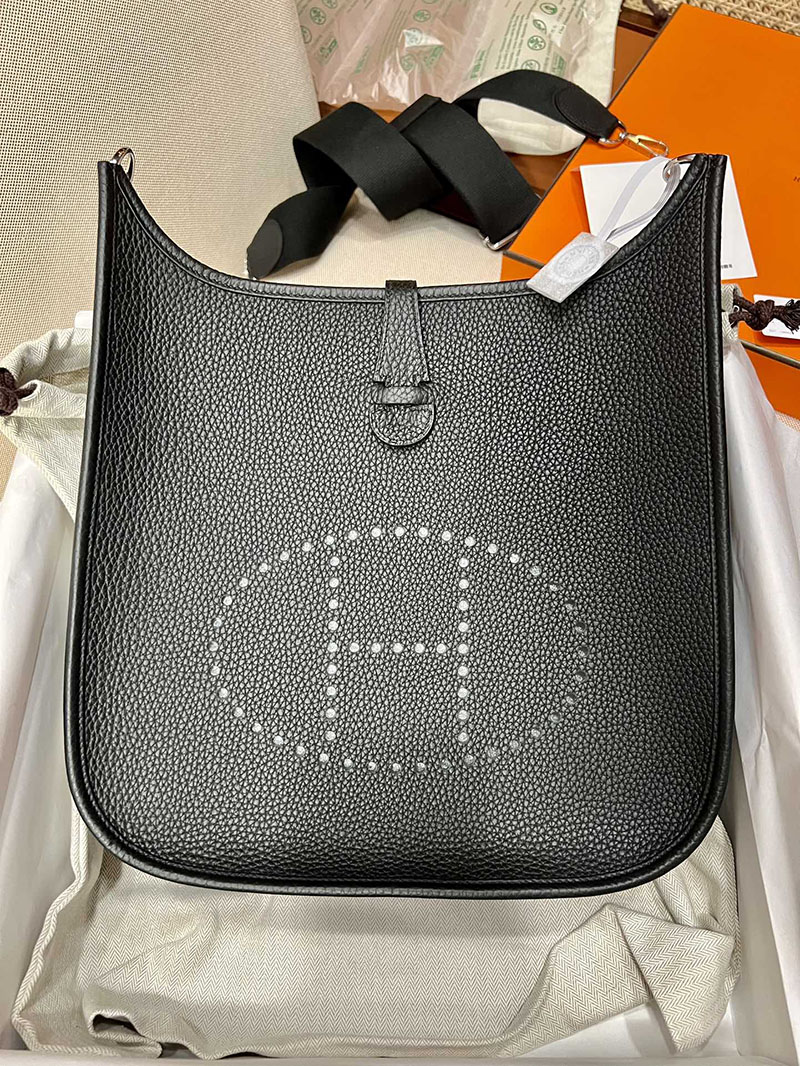 最高級エルメススーパーコピー エヴリンPMコピー エヴリン 29 PM 黒 ブラック トリヨンクレマンス シルバー金具 - 画像 (6)