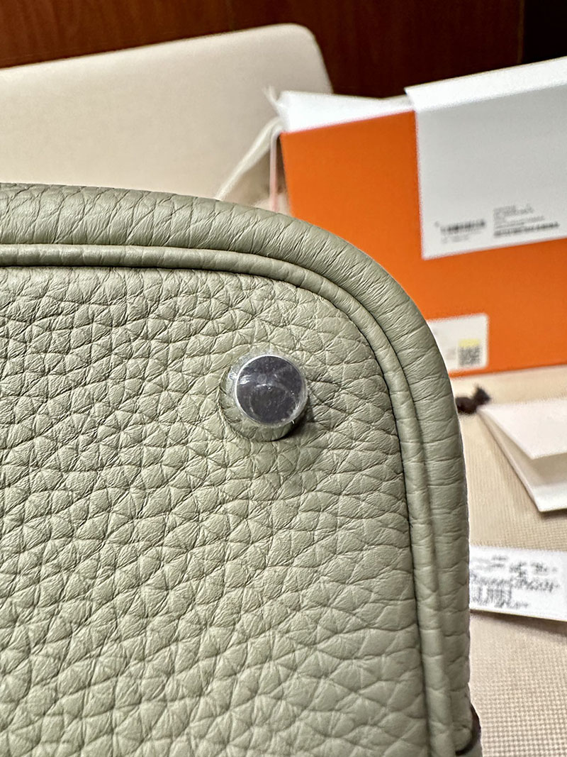 最高級エルメススーパーコピー ピコタンPMコピー ピコタンロック 18 PM ソーゼ トリヨンクレマンス シルバー金具 - 画像 (2)