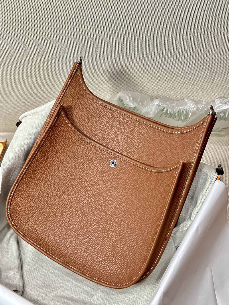 最高級エルメススーパーコピー エヴリンPMコピー エヴリン 29 PM ゴールド トリヨンクレマンス シルバー金具 - 画像 (8)